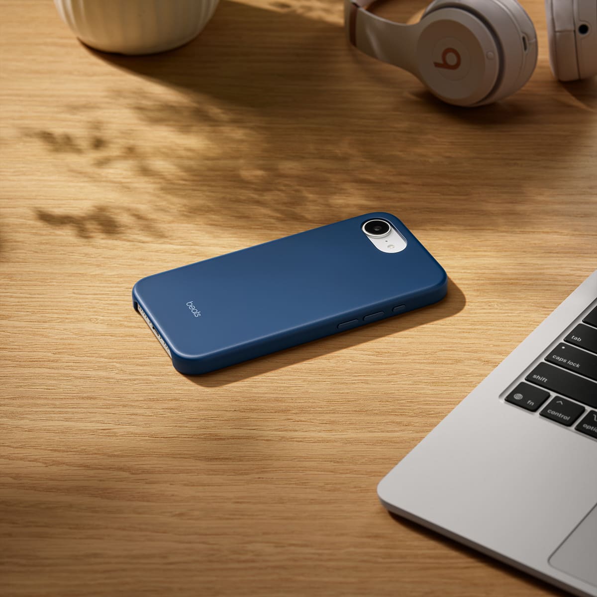 Apple Beats Etui do iPhone 17e z MagSafe - Granitowy granat Apple Beats Etui do iPhone 17e z MagSafe - Granitowy granat