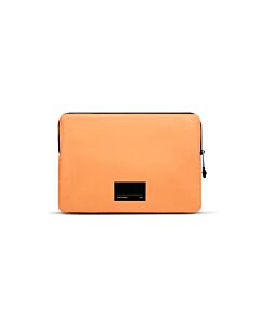 Native Union Ultralight Sleeve Etui ochronne do Macbook Pro 16 - Morelowe