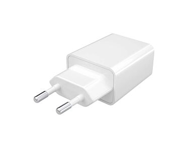 mophie-essentials-ladowarka-sieciowa-usb-c-20w-pd-biala-ic409911856_2.jpg