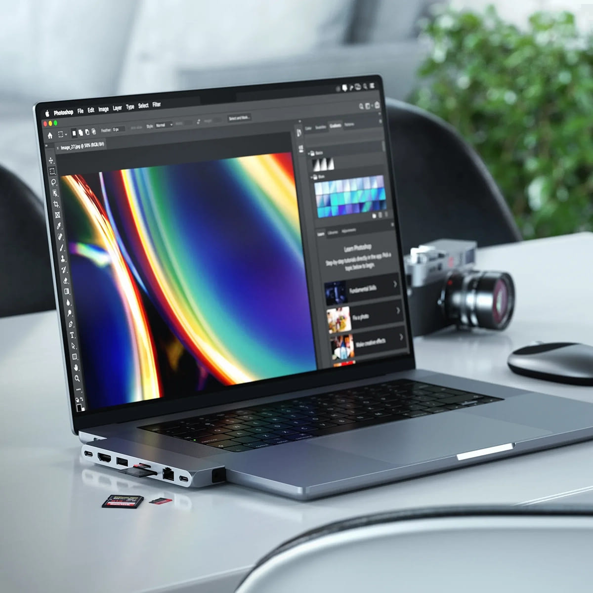 Linq - Hub 2in1 USB- C Satechi Pro Hub Max Aluminiowy Hub z podwůjnym USB-C do MacBook / 2x USB-C / USB-A / 4K HDMI / czytnik kart micro/SD/ Ethernet / jack port Satechi Pro Hub Max Aluminiowy Hub z podwůjnym USB-C do MacBook / 2x USB-C / USB-A / 4K HDMI / czytnik kart micro/SD/ Ethernet / jack port