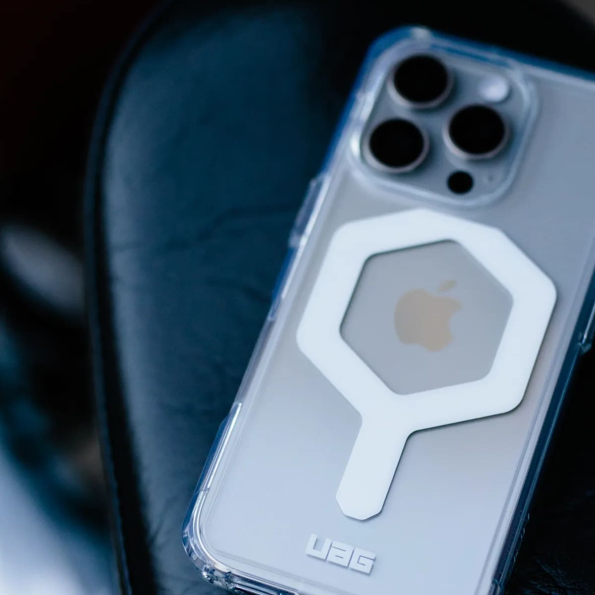 uag etui do iphone'a